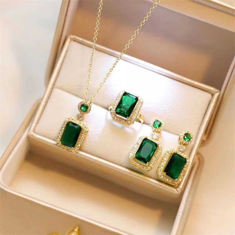 3Pcs Emerald Crystal Titanium Steel Necklace